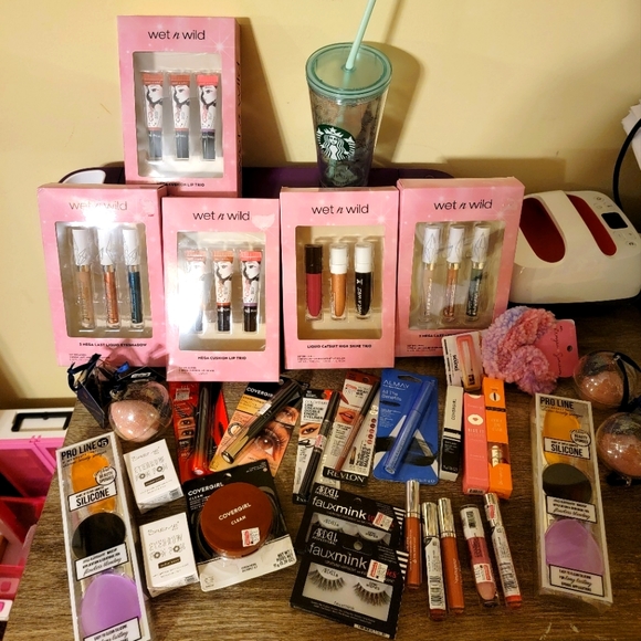 Other - HP 🎉 MAKE UP MADNESS! OVER 30 PIECES!